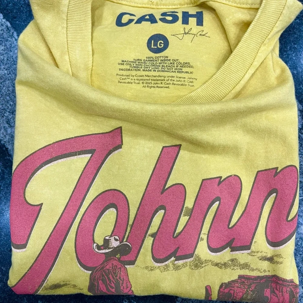 Ash Yellow Johnny Cash Graphic Tee - Picture 2 of 3